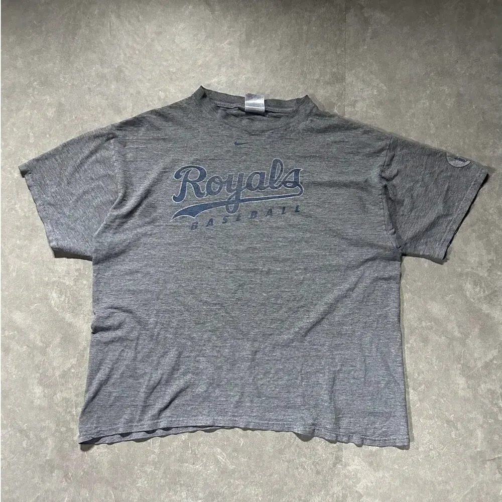 2000s Vintage Kansas City Royals Nike Faded Gray T Shirt -L